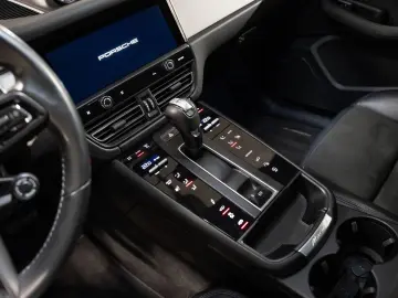Macan GTS BOSE Panorama Surround View Panorama