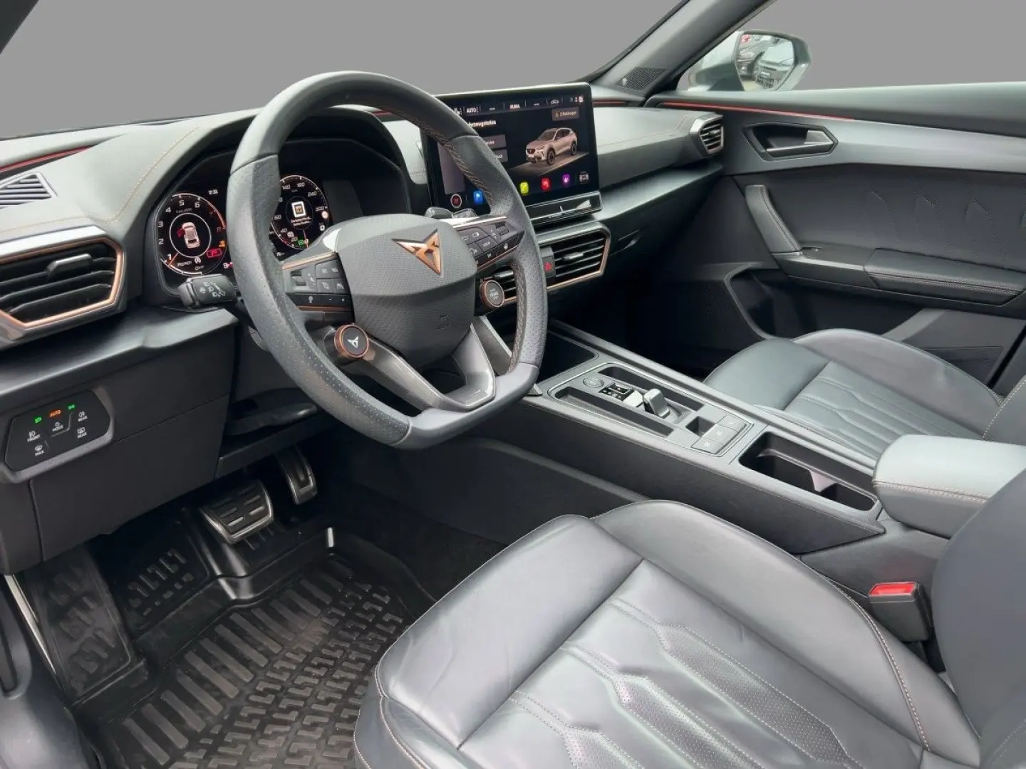 Formentor VZ 2.0 TSI DSG 4Drive Navi LED SHZ PDC