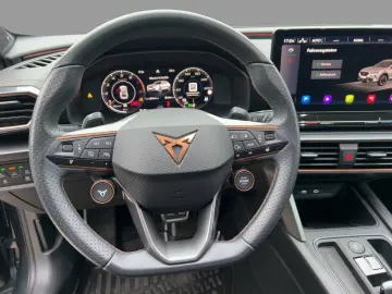 Formentor VZ 2.0 TSI DSG 4Drive Navi LED SHZ PDC