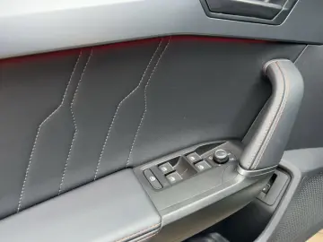 Formentor VZ 2.0 TSI DSG 4Drive Navi LED SHZ PDC