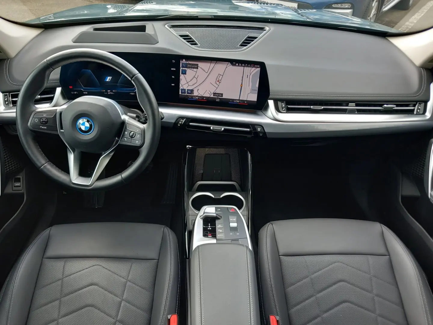 iX1 xDrive30 xLine AHK LED DriveAssProf ParkAssP