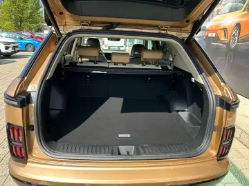 KG Mobility Actyon