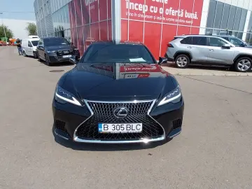LEXUS LS500H President