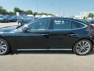 LEXUS LS500H President