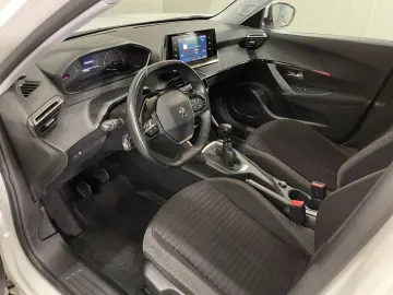 Peugeor 2008