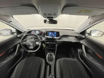 Peugeor 2008