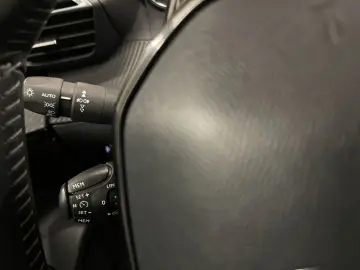 Peugeor 2008