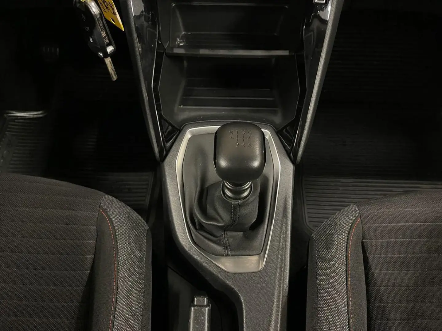 Peugeor 2008