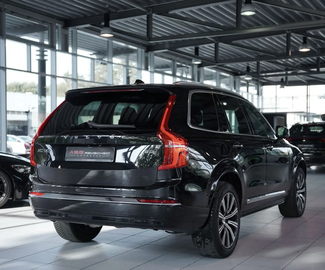 XC90 Plus Bright AWD *7-locuri