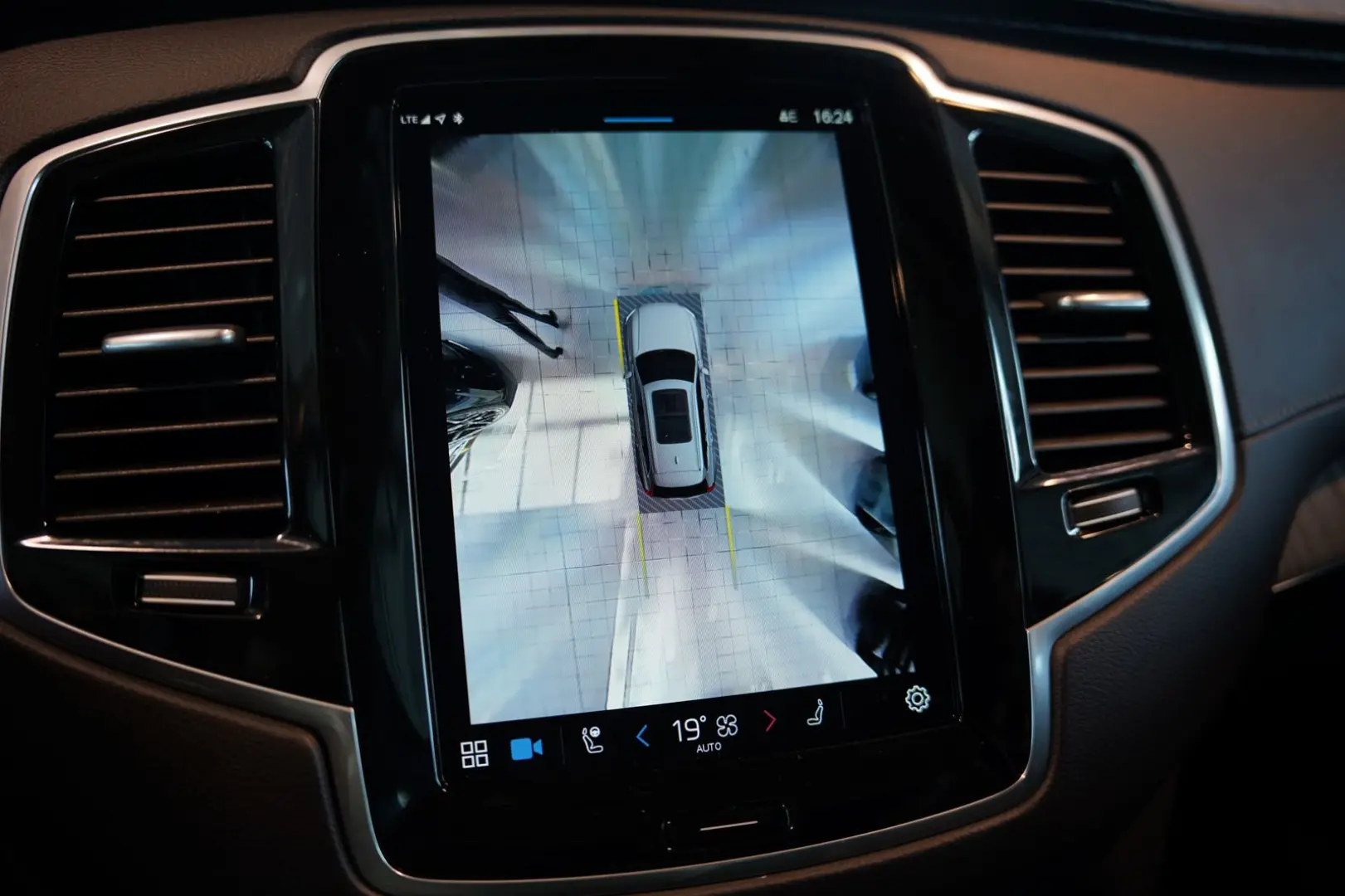 XC90 Plus Bright AWD *7-locuri