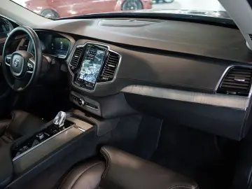 XC90 Plus Bright AWD *7-locuri