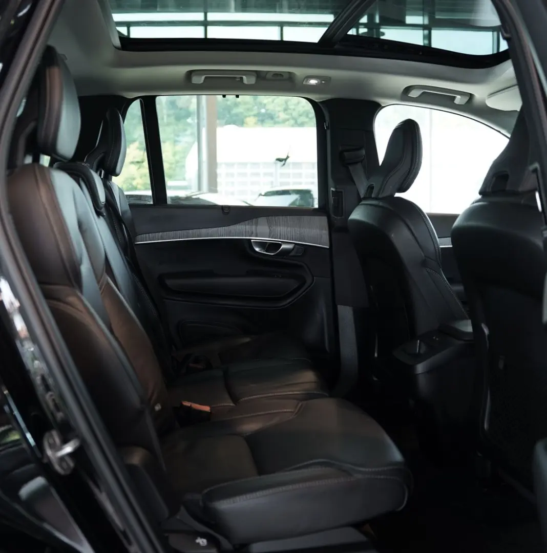 XC90 Plus Bright AWD *7-locuri