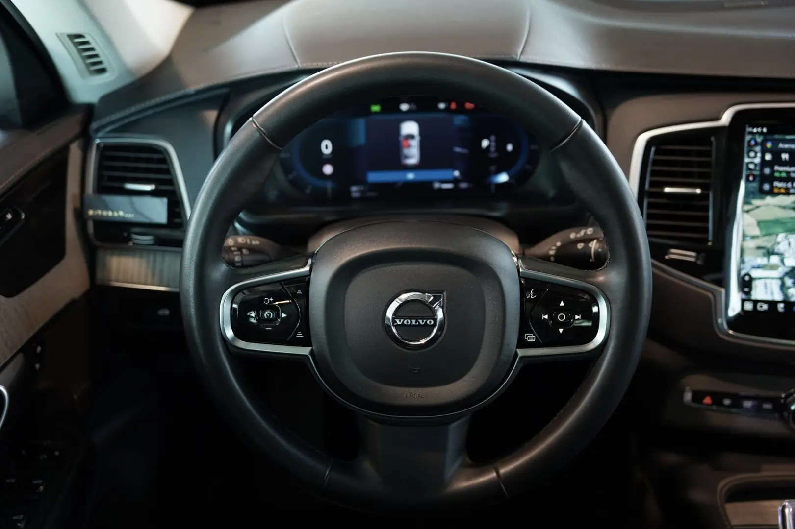XC90 Plus Bright AWD *7-locuri