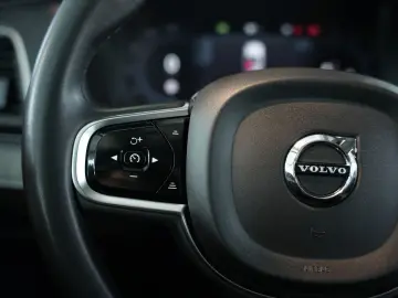 XC90 Plus Bright AWD *7-locuri