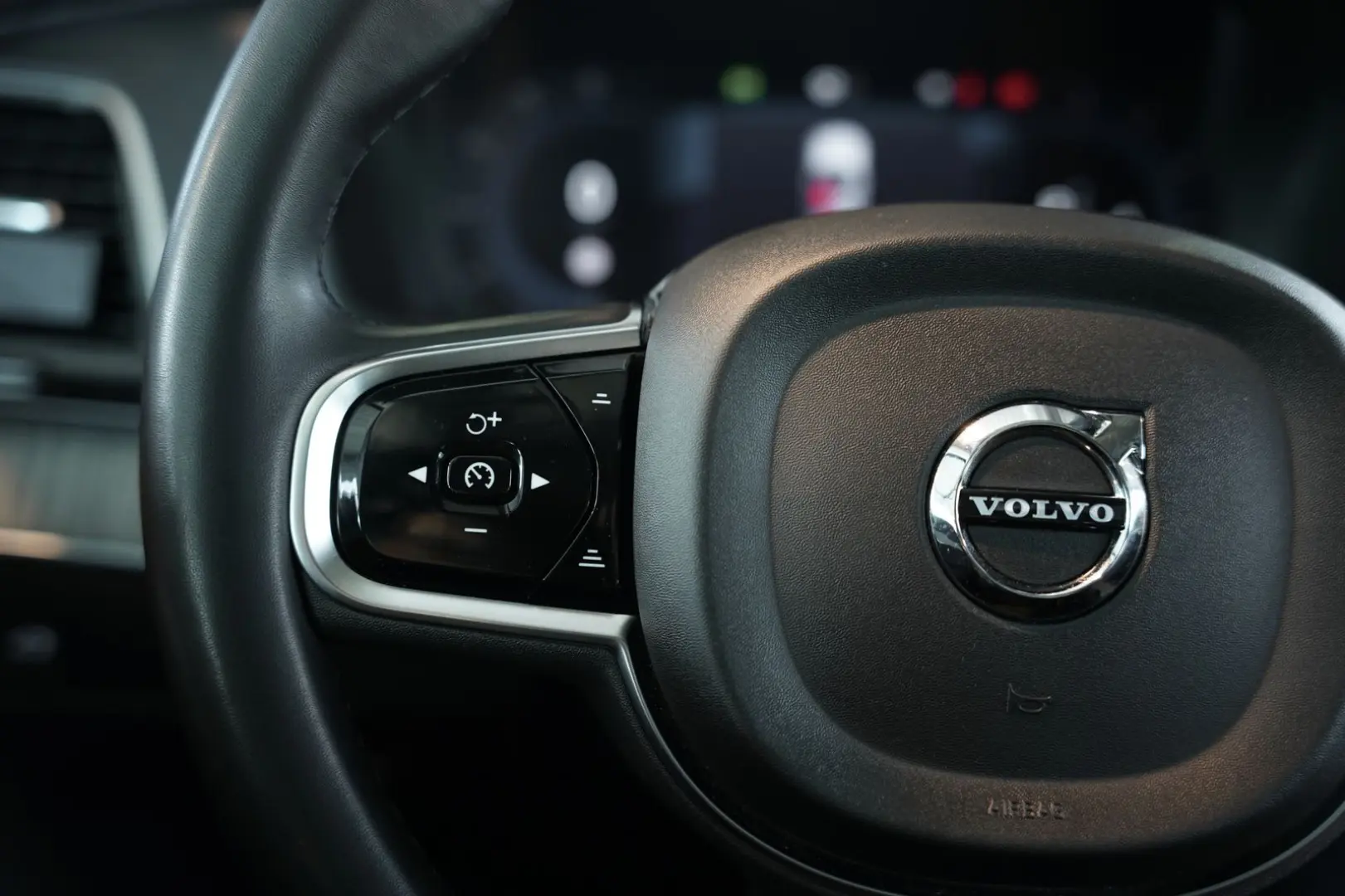 XC90 Plus Bright AWD *7-locuri