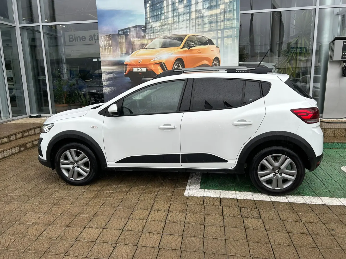 Dacia Sandero Stepway TCe 90 MT6 Comfort