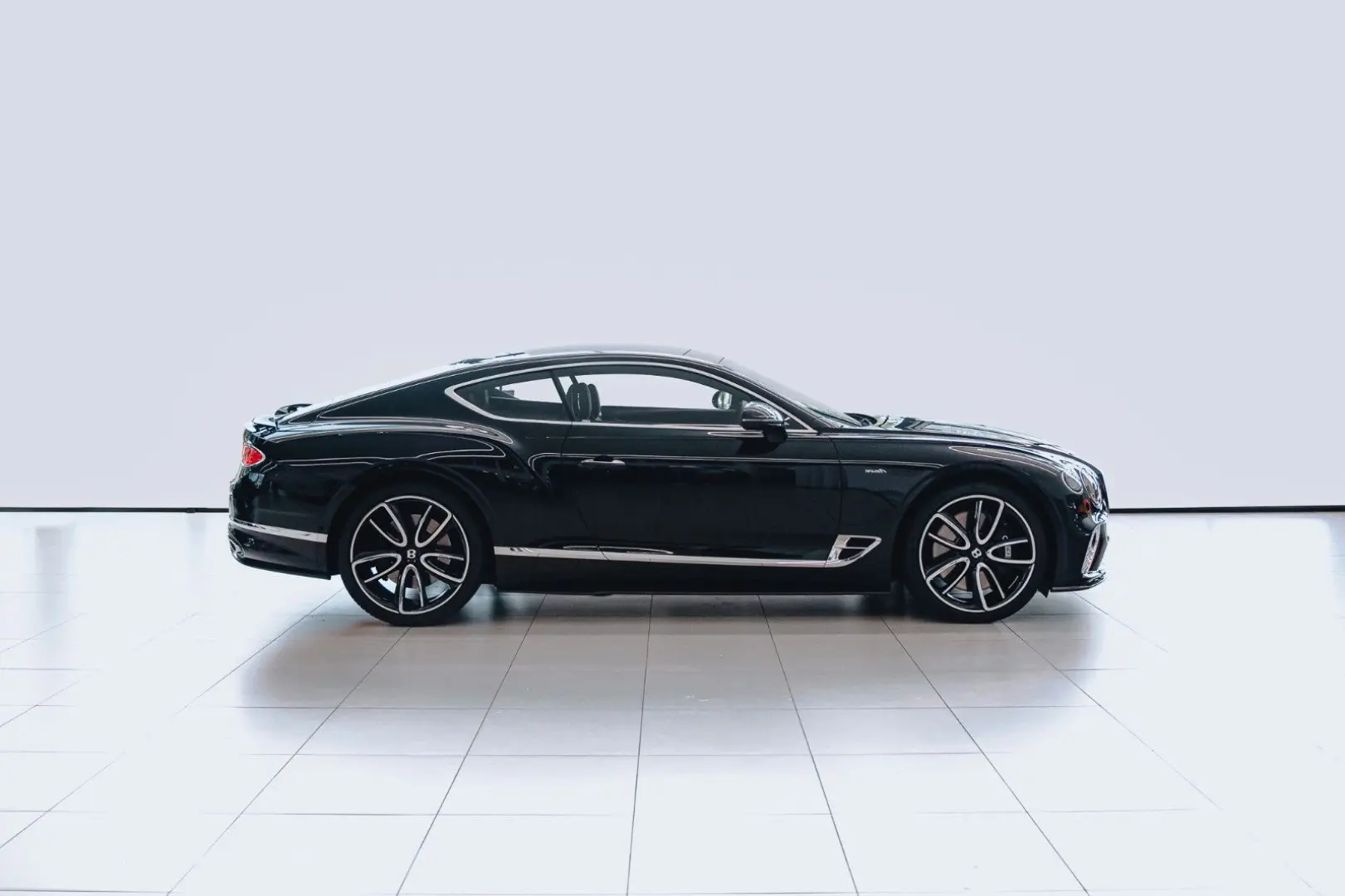 Continental GT V8 Azure - Styling spec.