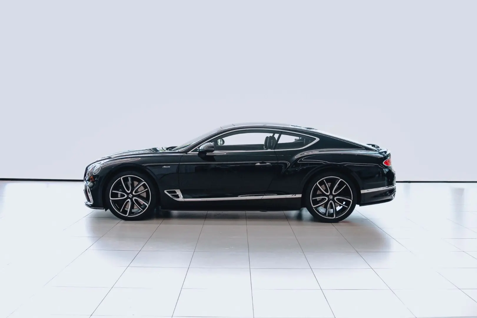 Continental GT V8 Azure - Styling spec.