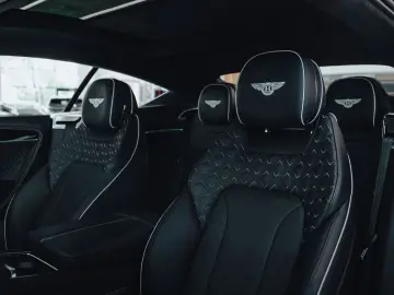 Continental GT V8 Azure - Styling spec.