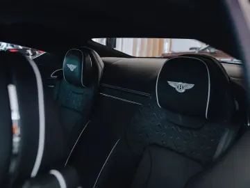 Continental GT V8 Azure - Styling spec.