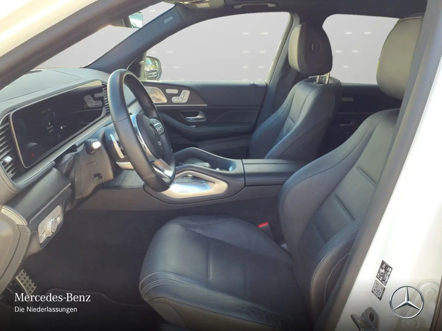 GLE350de 4M AMG Pano AHK Dist Burm Airma 21  HUD