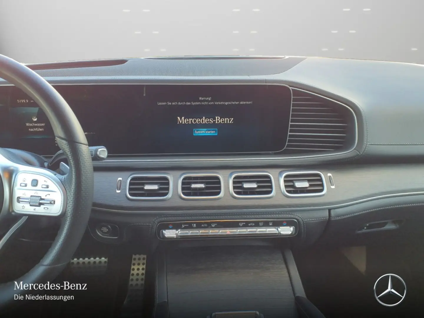 GLE350de 4M AMG Pano AHK Dist Burm Airma 21  HUD