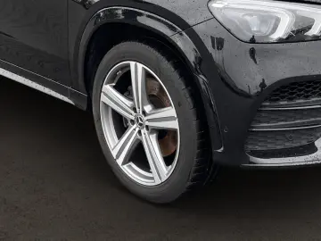 GLE 400 d 4M AMG+PANODACH+NIGHT+DISTRONIC+360°