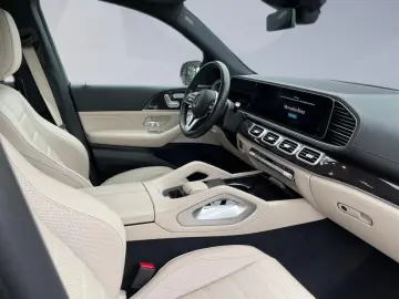 GLE 400 d 4M AMG+PANODACH+NIGHT+DISTRONIC+360°