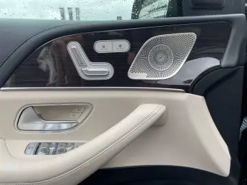 GLE 400 d 4M AMG+PANODACH+NIGHT+DISTRONIC+360°