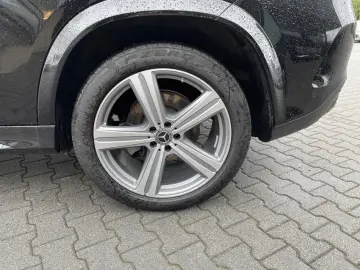 GLE 400 d 4M AMG+PANODACH+NIGHT+DISTRONIC+360°