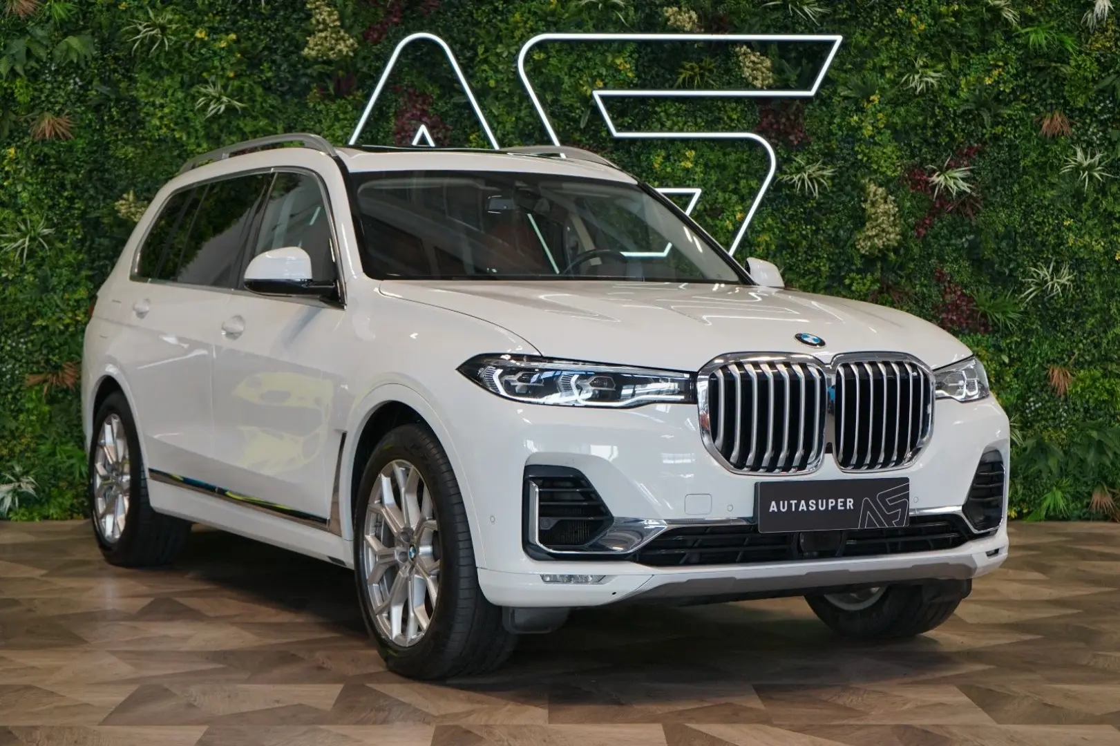 X7 40d xDRIVE PANO HUD CAMERA
