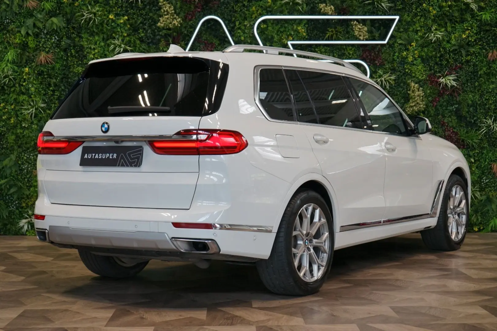 X7 40d xDRIVE PANO HUD CAMERA