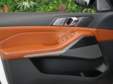 X7 40d xDRIVE PANO HUD CAMERA