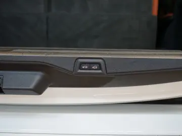 X7 40d xDRIVE PANO HUD CAMERA