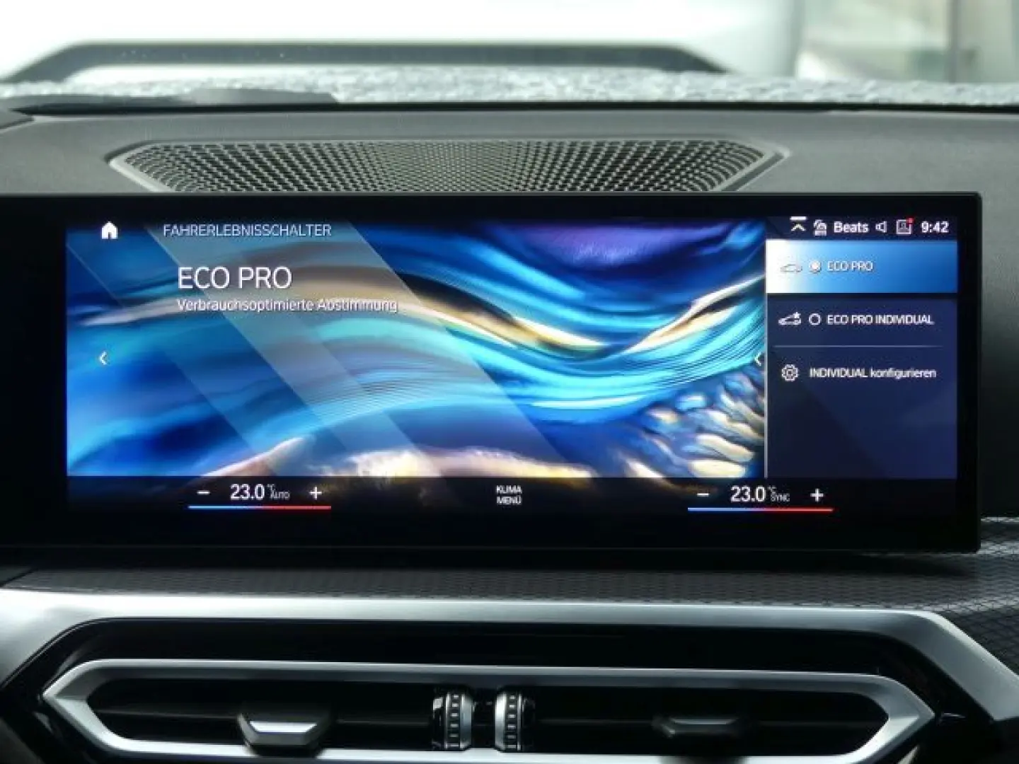 320 i M Sportpak. AHK°ACC Ad.LED°elSitze+M*Rfcam