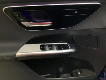 GLC 220 d 4M AMG/NIGHT/19''/LED/AHK/DISTRONIC/