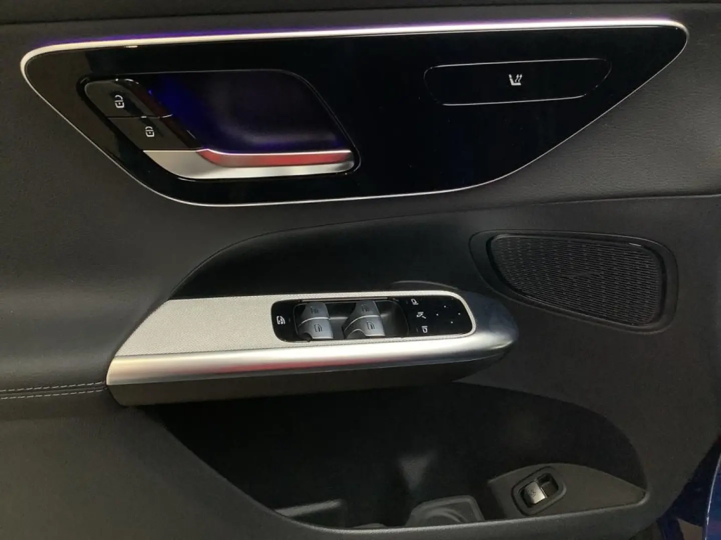 GLC 220 d 4M AMG/NIGHT/19''/LED/AHK/DISTRONIC/