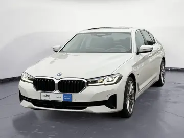 545e xDrive Laserlicht Head-Up Glasdach AHK Harm