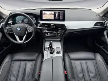 545e xDrive Laserlicht Head-Up Glasdach AHK Harm