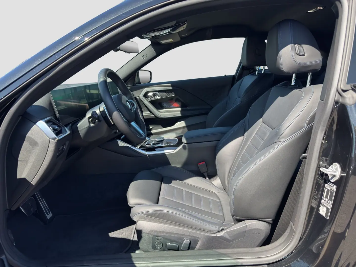 220i Coupé (M-Sport Navi LED ACC HiFi Memory)