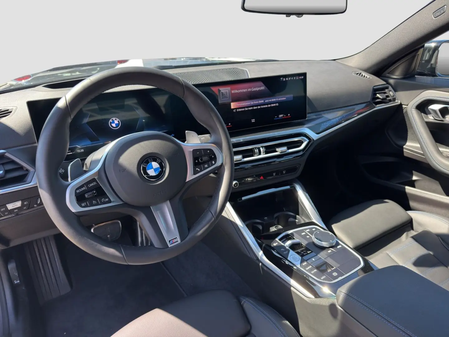 220i Coupé (M-Sport Navi LED ACC HiFi Memory)