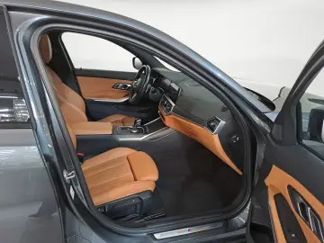 320i M Sport Automatik Innovationsp. Sport Aut.