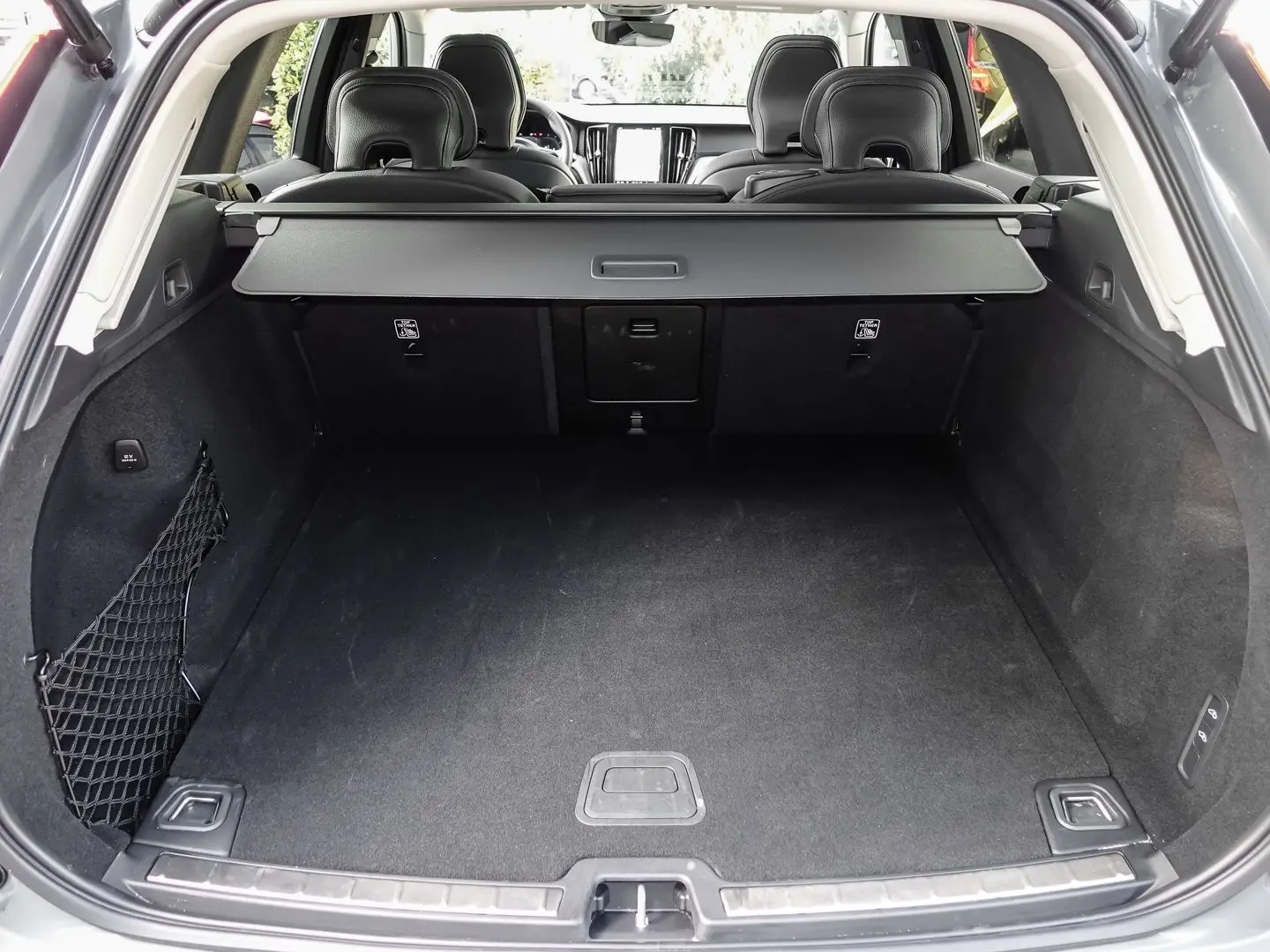 XC60 Ultimate Dark 2WD B4 Diesel EU6d HUD AD