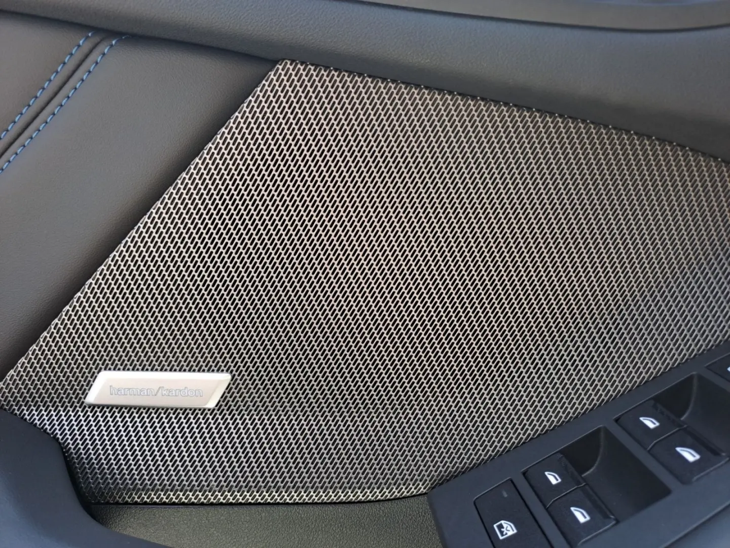 M135 xDrive Navi Hifi LM 19' Harman Kardon