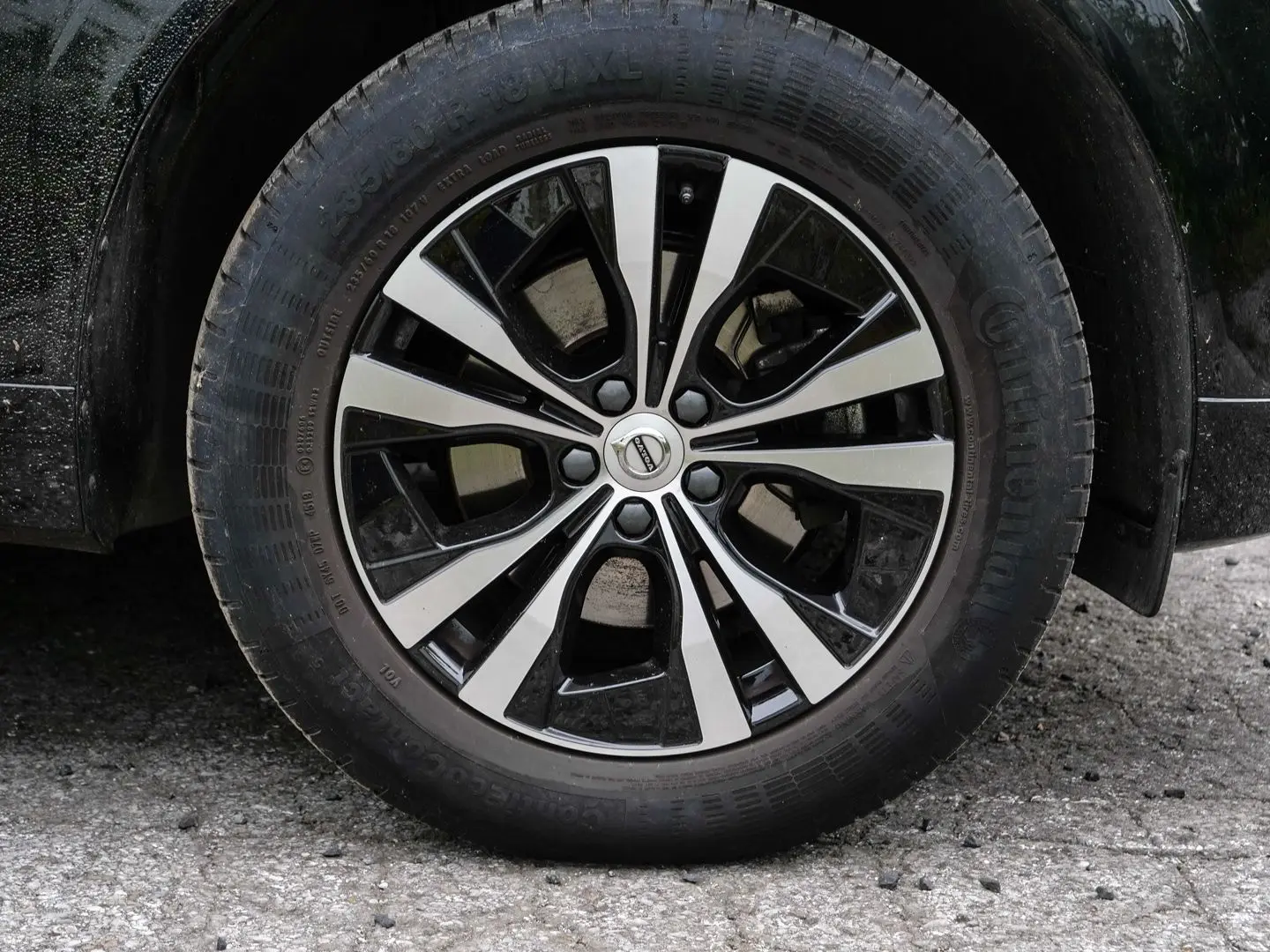 XC60 Momentum Pro 2WD D4 EU6d-T AHK Navi Leder D