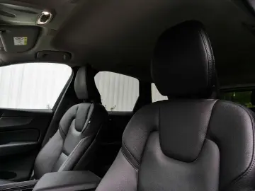 XC60 Momentum Pro 2WD D4 EU6d-T AHK Navi Leder D