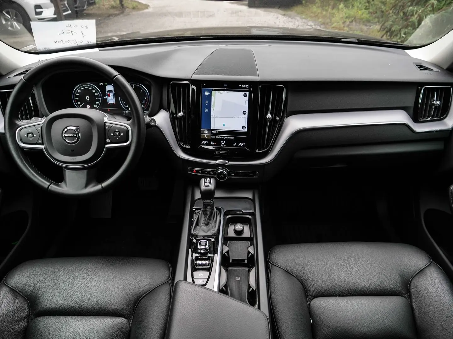 XC60 Momentum Pro 2WD D4 EU6d-T AHK Navi Leder D