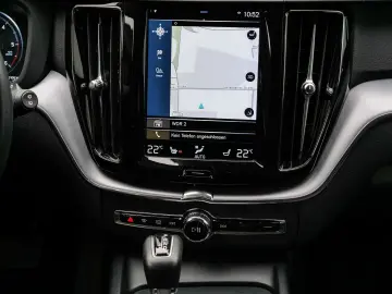 XC60 Momentum Pro 2WD D4 EU6d-T AHK Navi Leder D