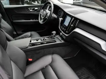 XC60 Momentum Pro 2WD D4 EU6d-T AHK Navi Leder D