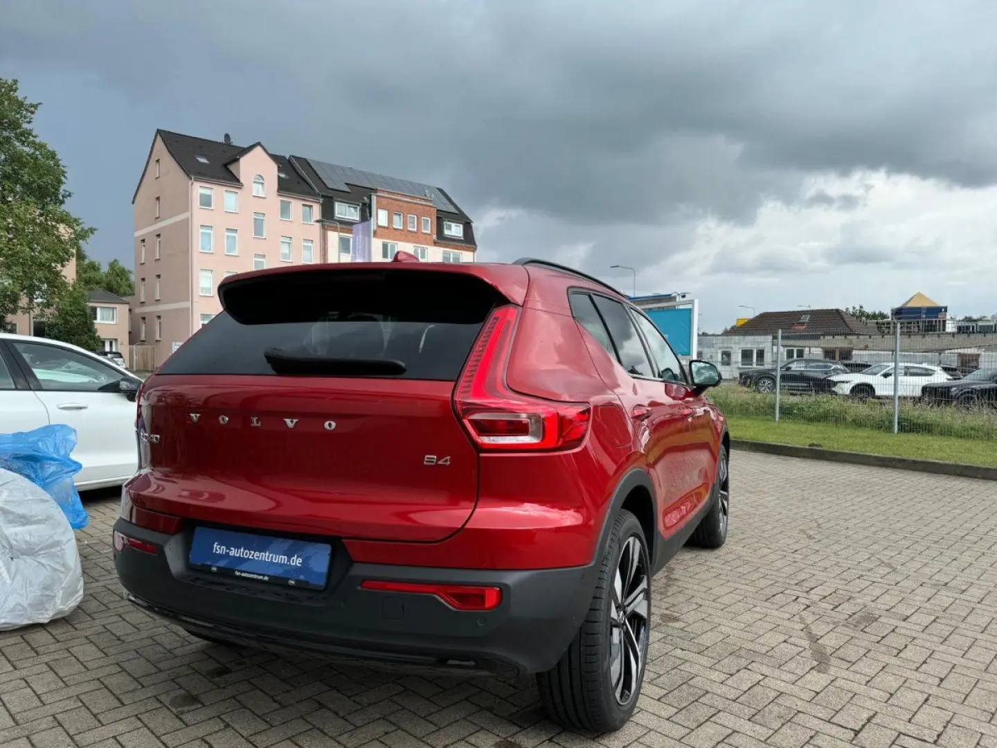 XC40 B4 Ultra Dark Pano inkl. Winterräder